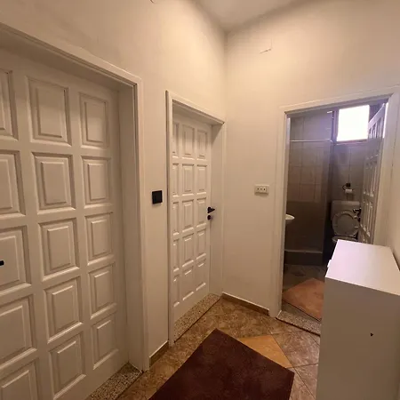 President Apartment *