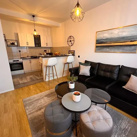 Apartment President *